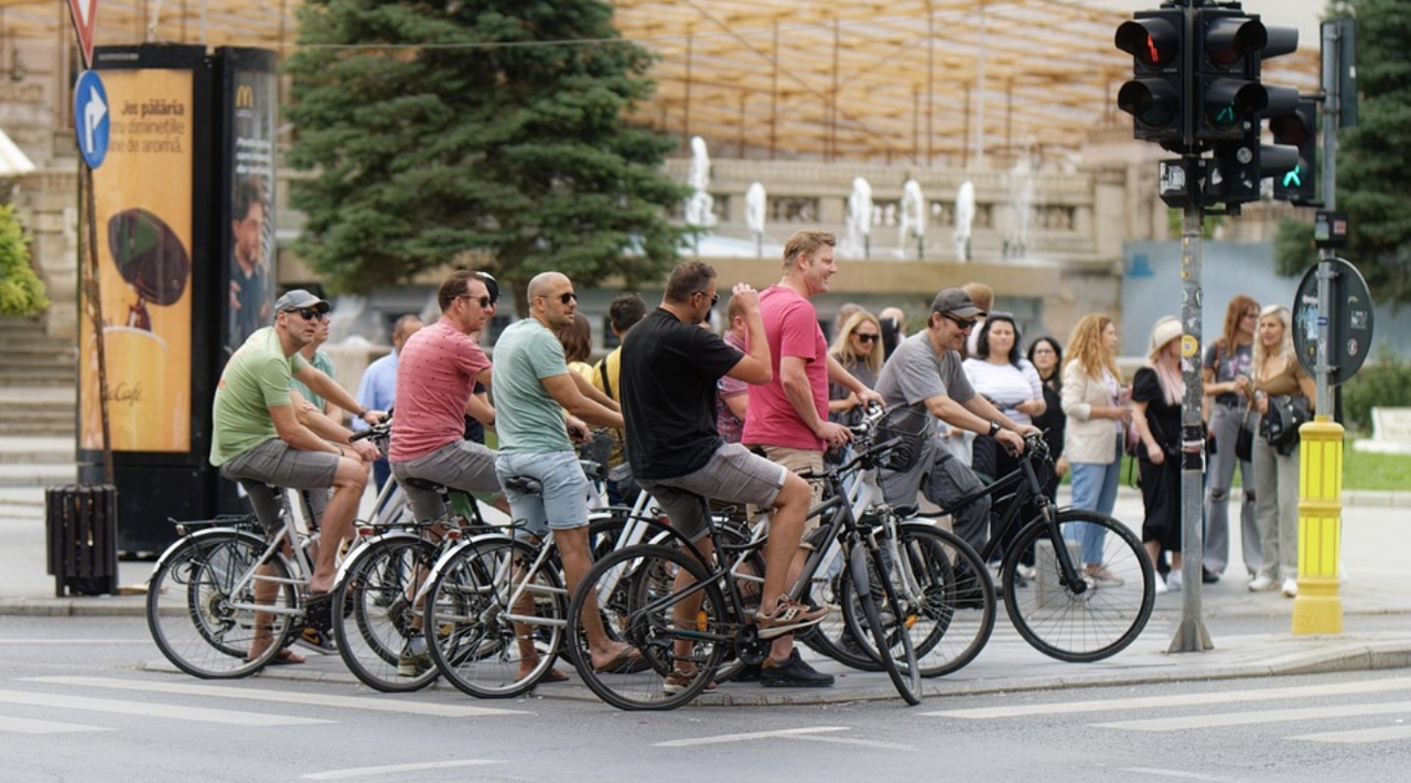 Fahrradfahrer im Stadtverkehr