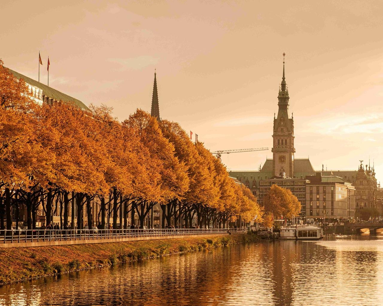 Reizvoll für einen Besuch sind auch deutsche Städte im Herbst
